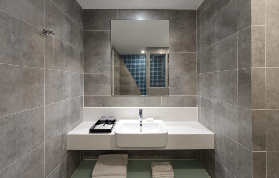 02 Bedroom Deluxe Club Suite Ocean View