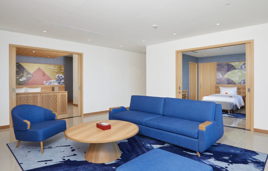 Ambassador Suite Ocean View Room