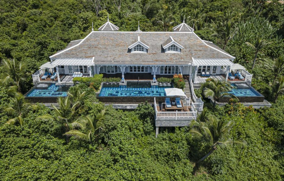 Three-Bedroom Bai Bac Bay Villa