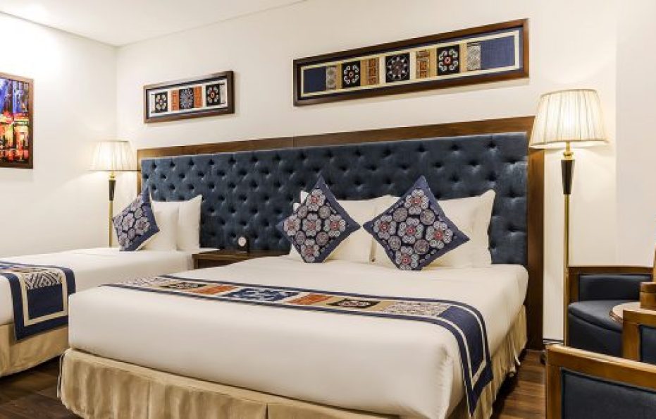 Balcony Triple Sea Front Room