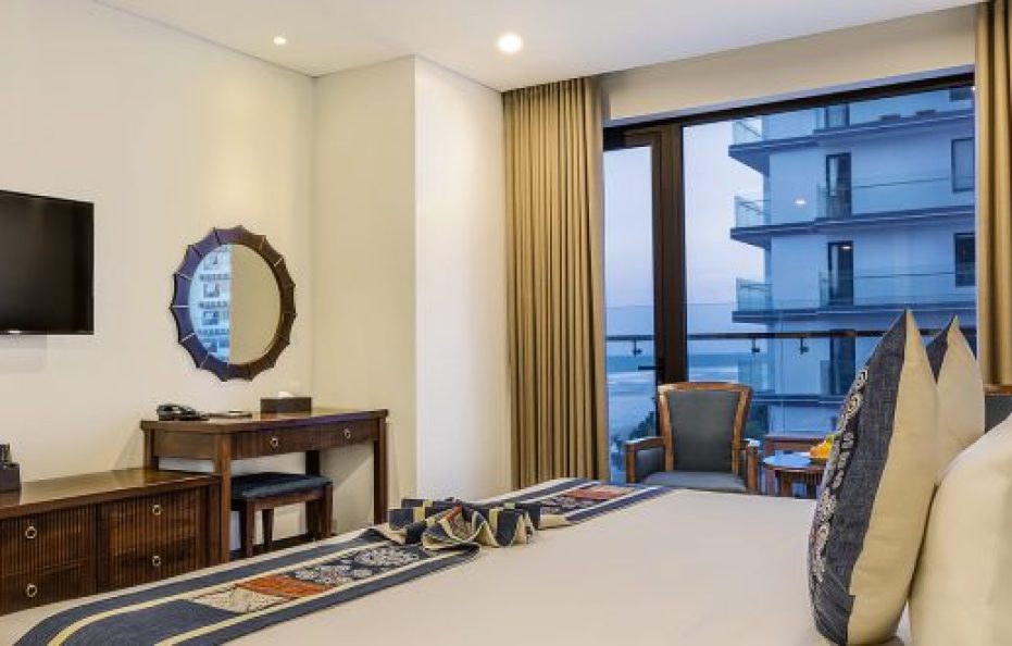 Balcony Deluxe Room with Seaside view