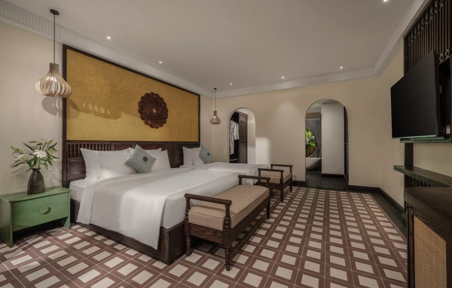 Family Charming Room