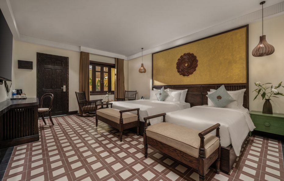 Family Charming Room