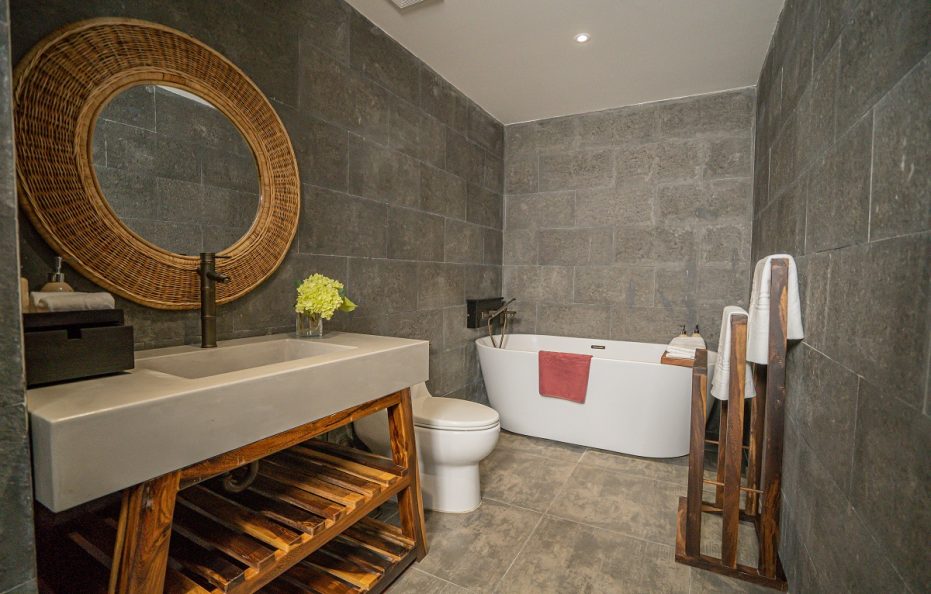 Wild Sunflower Breeze