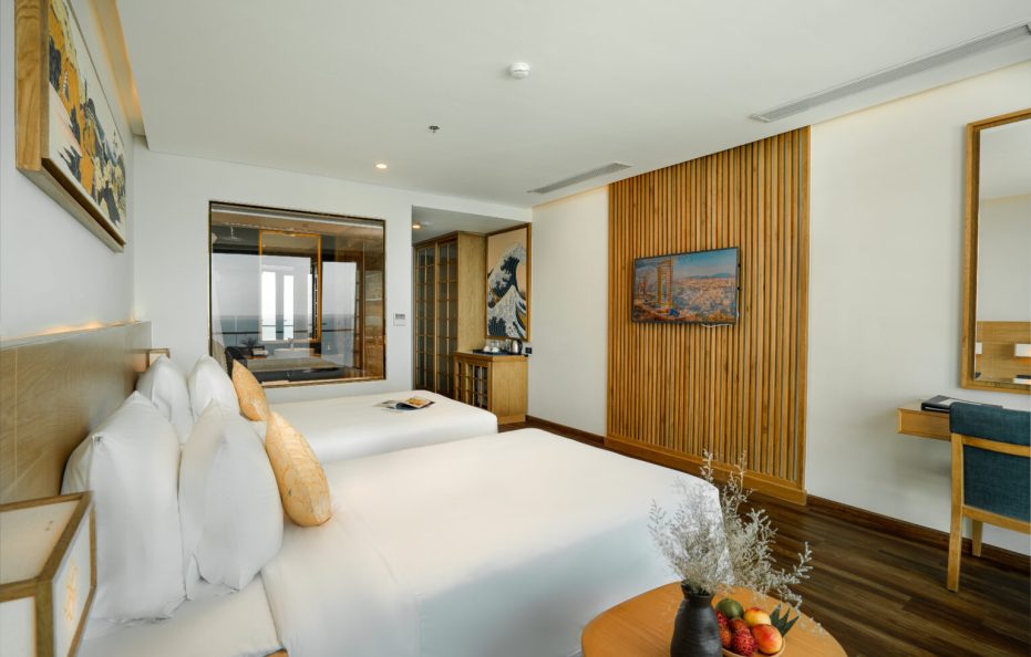 Deluxe with Sea View