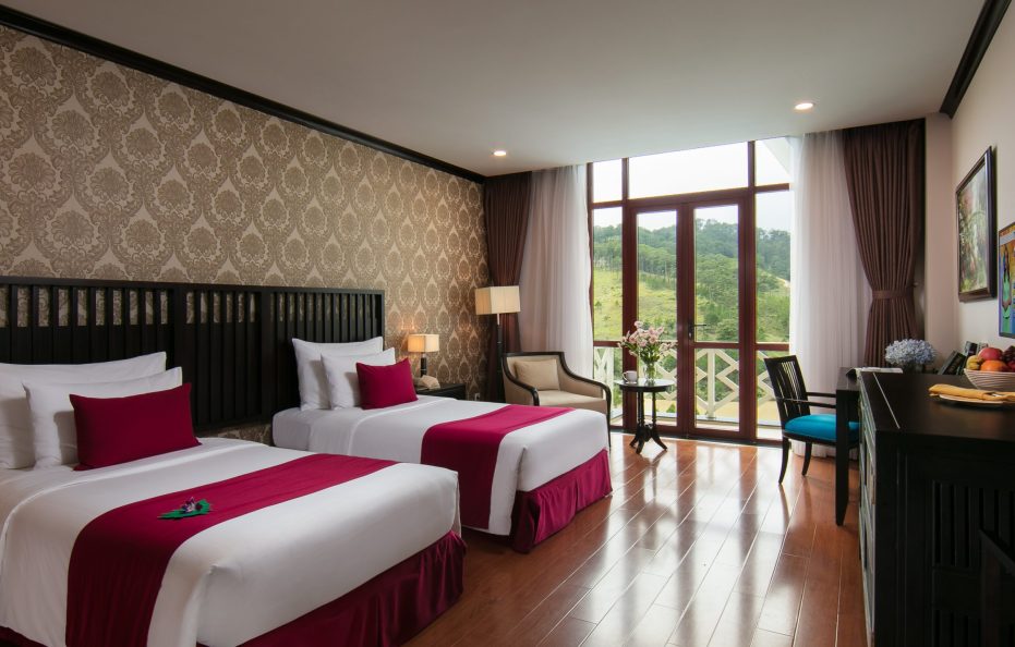 Deluxe Mountain View