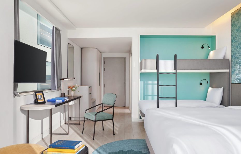 Family Suite Sea View with Balcony