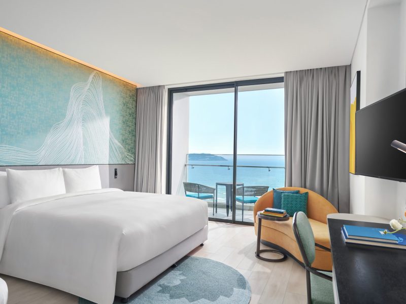 Family Suite Sea View with Balcony