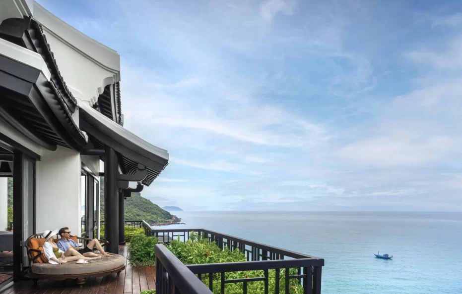 One-Bedroom Heavenly Penthouse