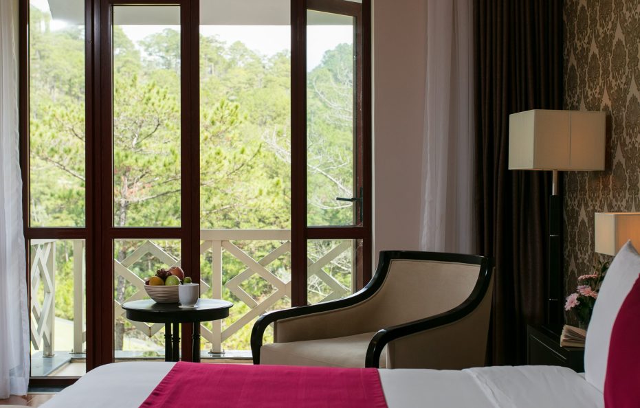 King Suite Mountain View