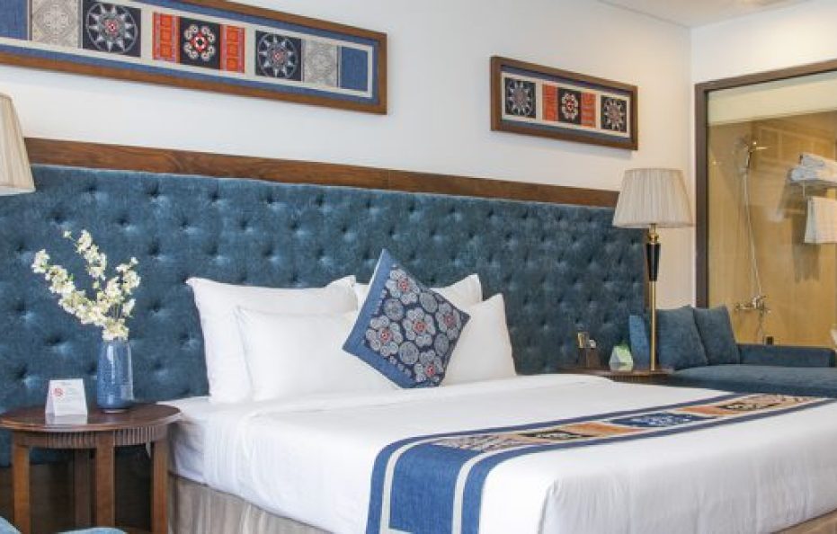 Balcony Studio Room with Seaside View