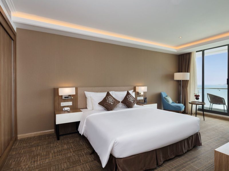 Comodo Luxury Suite Ocean View (4pax)