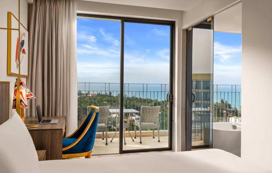 Seaview Deluxe King/Twin