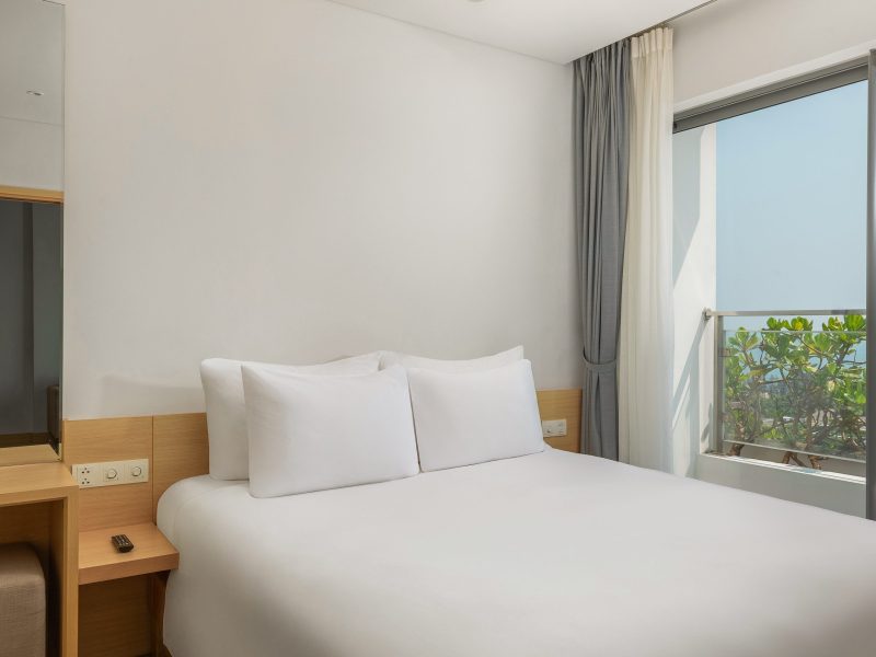 Bliss Sunlit Suite One Bedroom