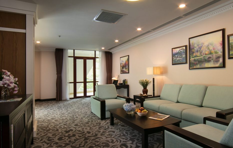 Penthouse Terrace Golf View