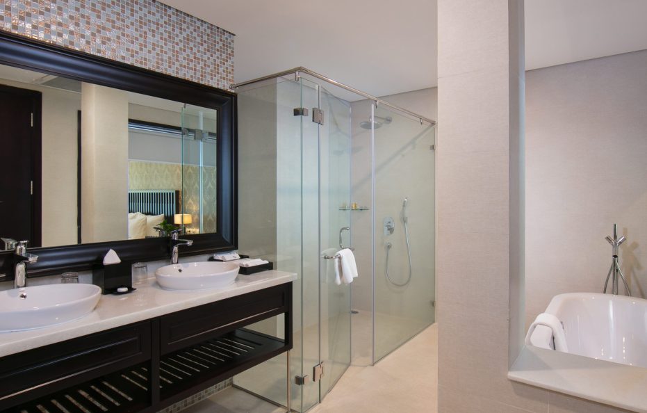 Penthouse Terrace Golf View