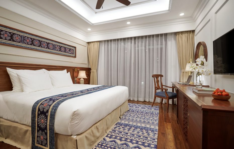 Classic Premium Mountain