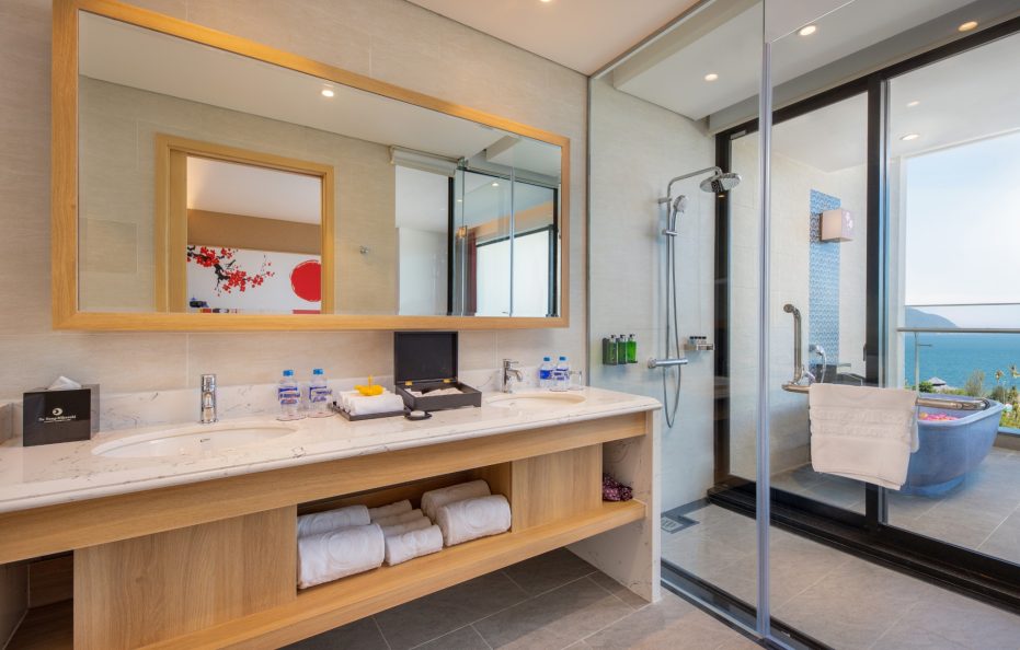 Premium Deluxe Double Ocean View