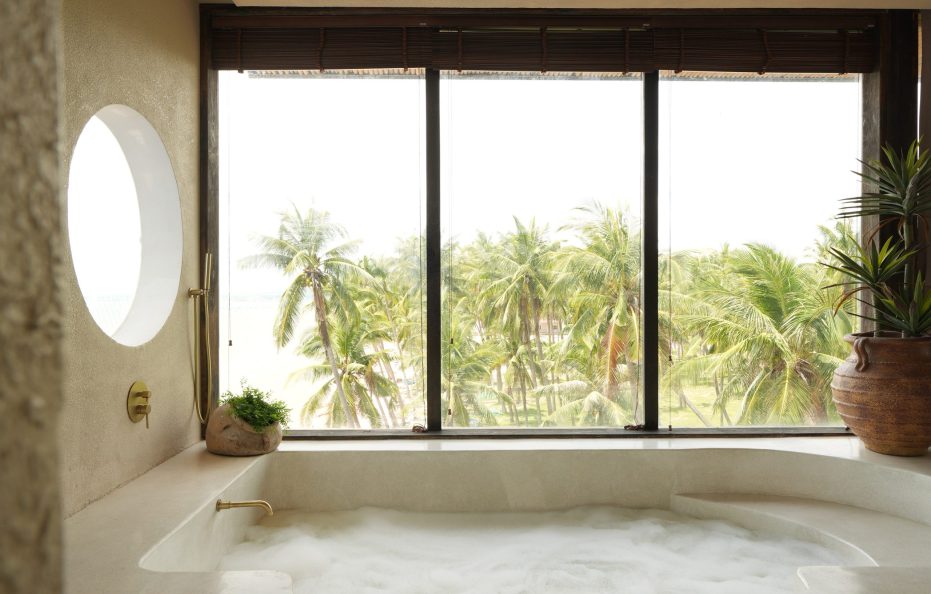 Premier Sea View