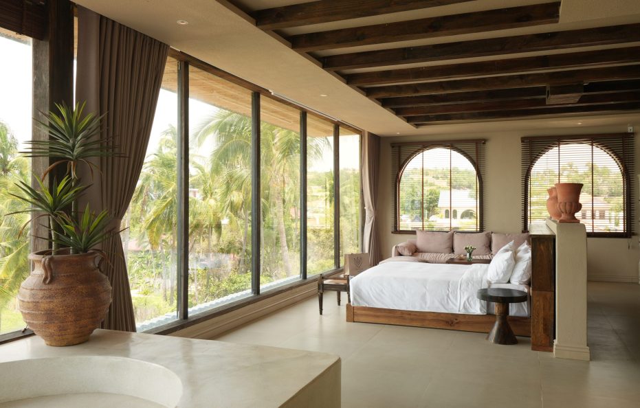 Premier Sea View