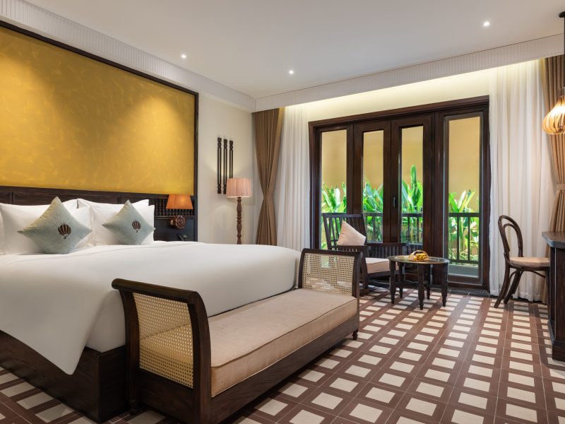 Signature Faifo Room