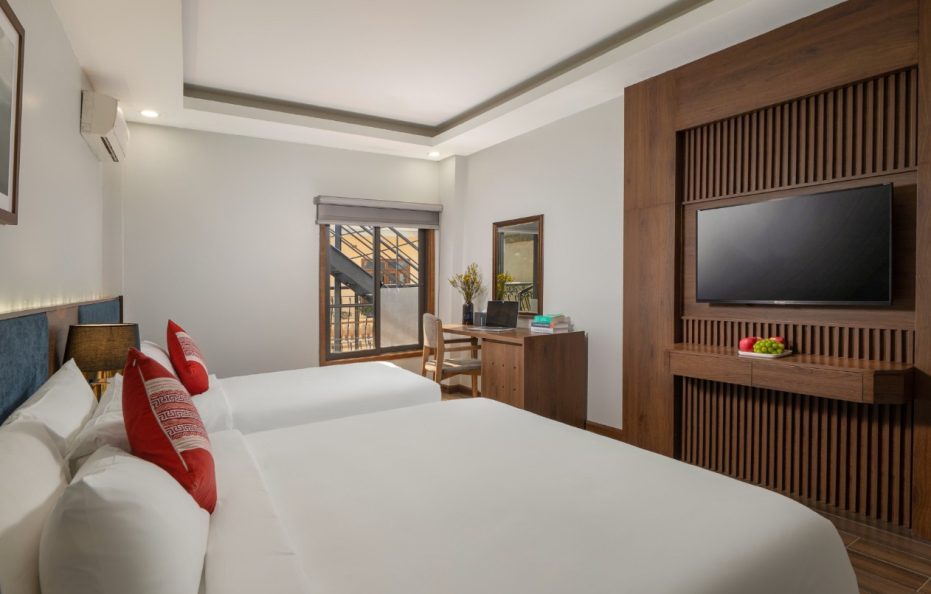 Superior Family Room