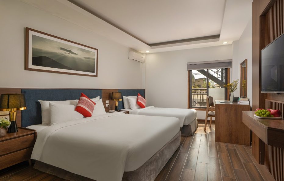 Superior Family Room