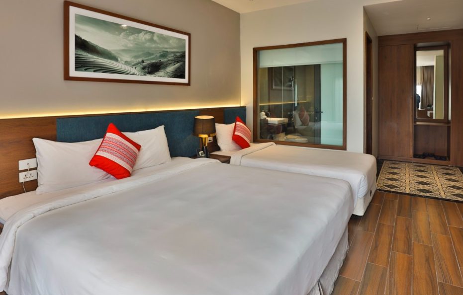 Superior Family Room