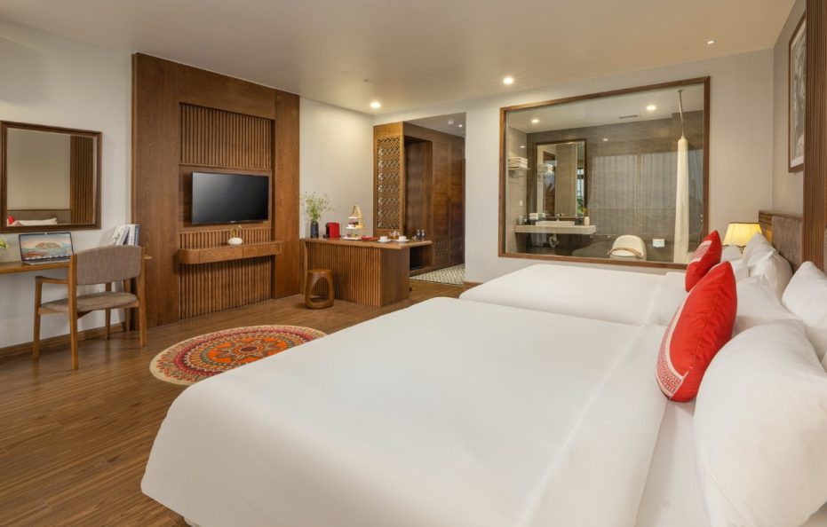 Premium Family Mountain View