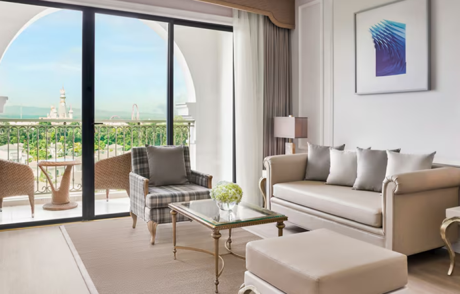 Senior Suite Garden View