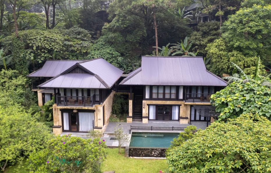 Five Bedroom Villa with Pool