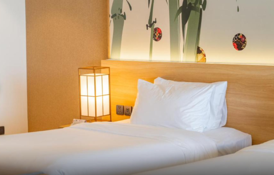 Premium Deluxe Twin Room with Ocean View