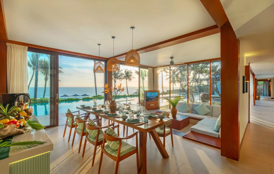 Presidential Four-Bedroom Beach Front Pool Villa