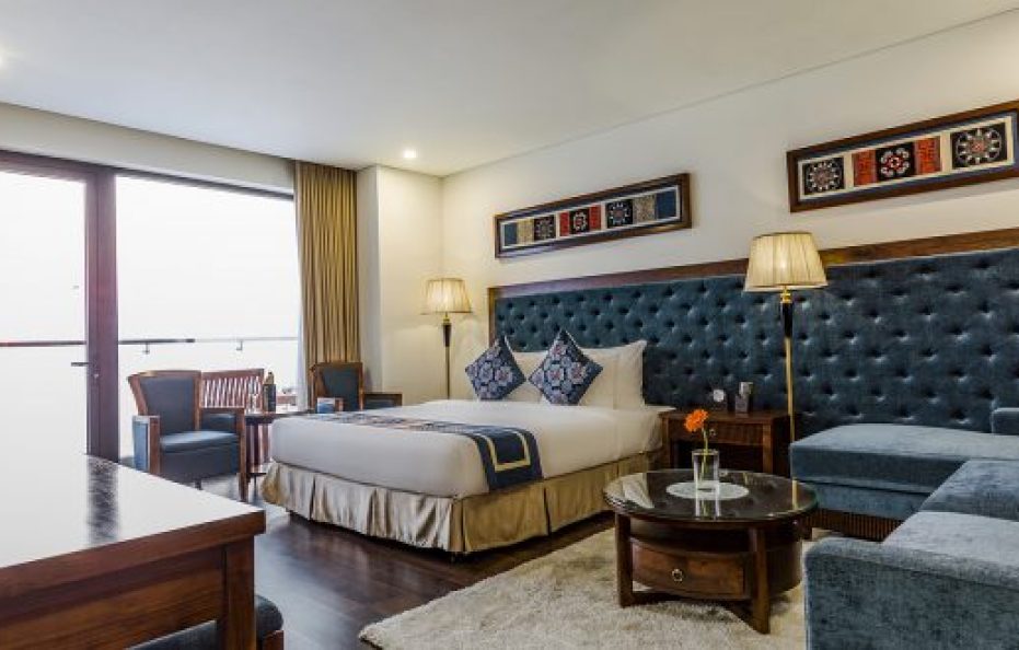 Balcony Studio with Sea Front