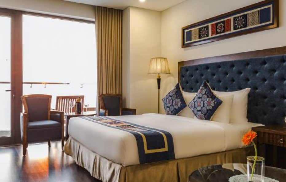 Balcony Studio with Sea Front