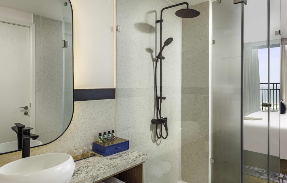 Seaview Deluxe King/Twin