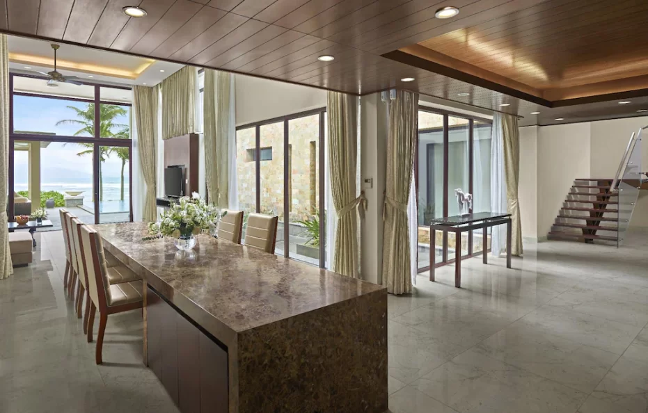 Three Bedroom Villa with Ocean View