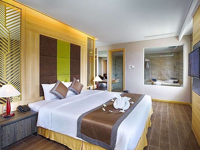 Deluxe Triple Room with Balcony