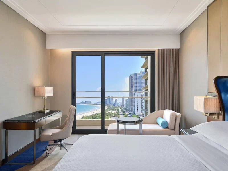 Panoramic King Ocean View