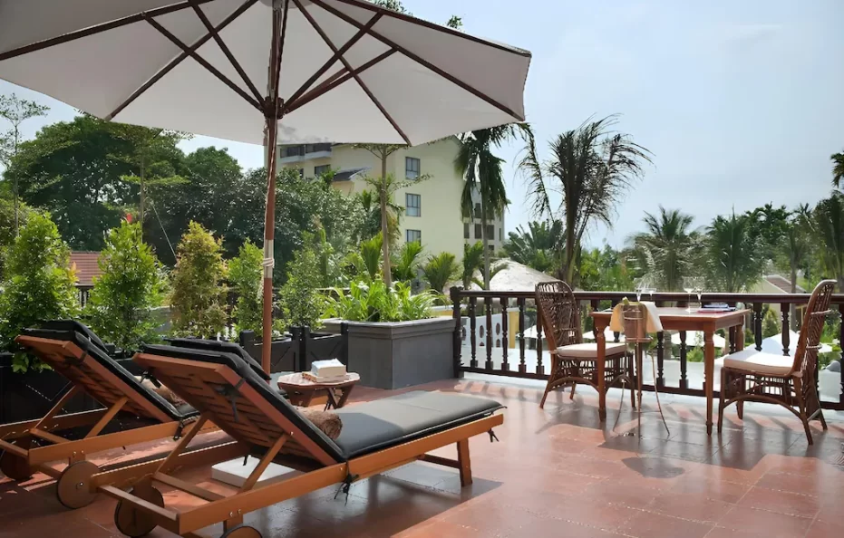 Premium Suite with Terrace