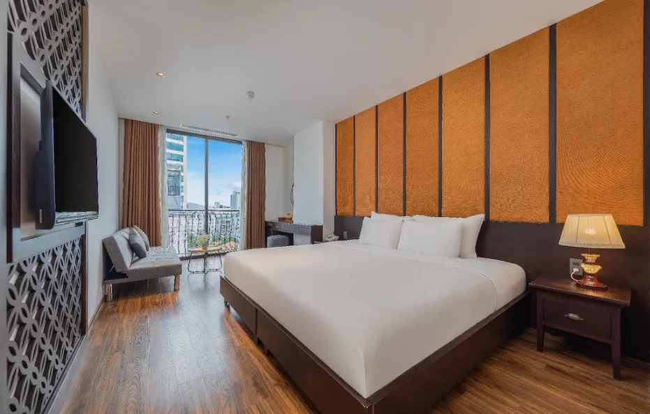 Deluxe Double with Balcony