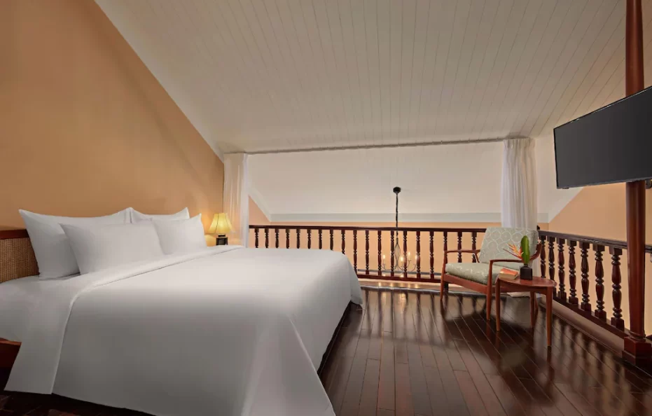 Duplex Suite with Balcony