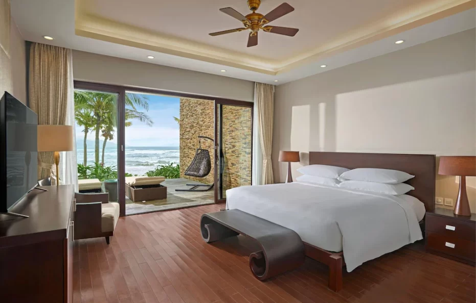 Three Bedroom Villa with Ocean View