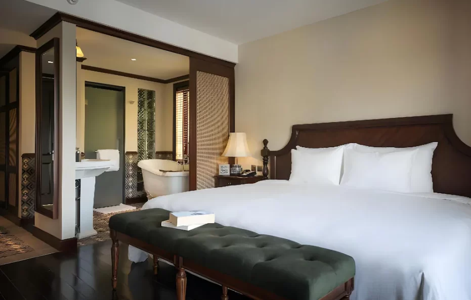 Duplex Suite with Balcony