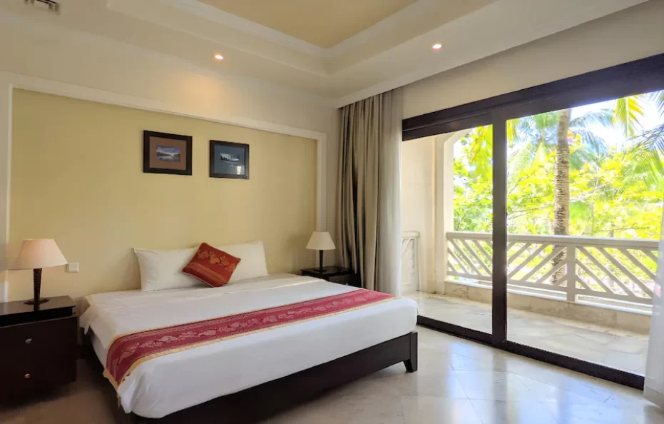 Two Bedroom Condo Double