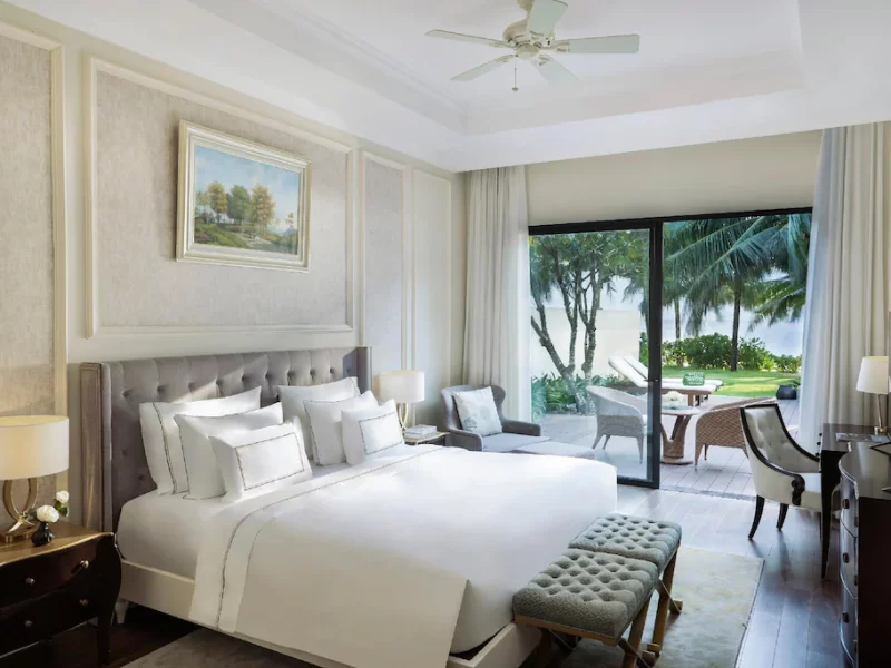 The Level 3-Bedroom Villa Ocean View With Private Pool