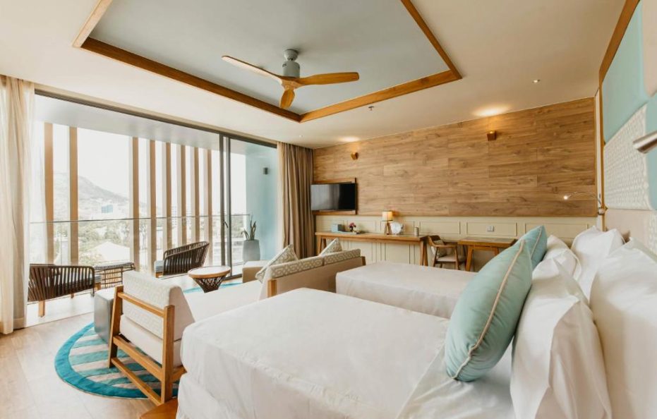 Deluxe Suite City View