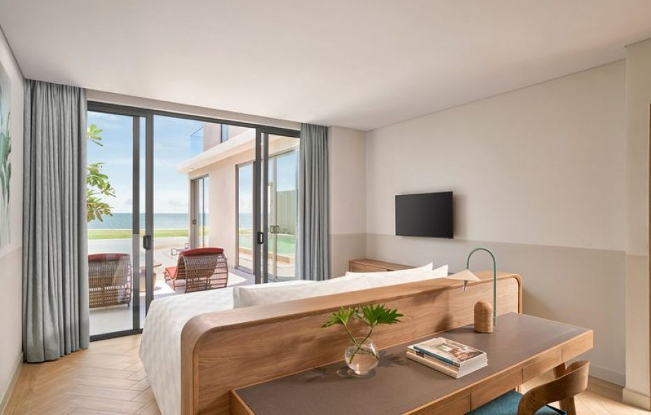 3 Bedroom Oceanfront Pool Villa