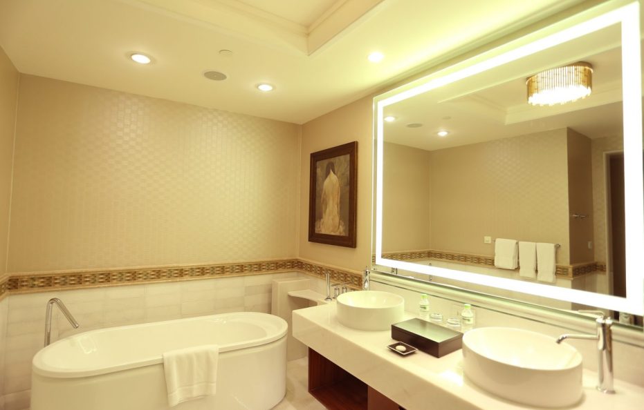 Classic King/ Twin Room