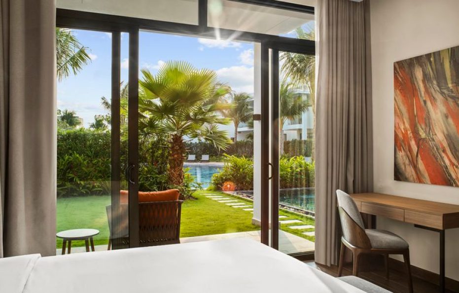 Two Bedroom Pool Suite – 1K + 1T